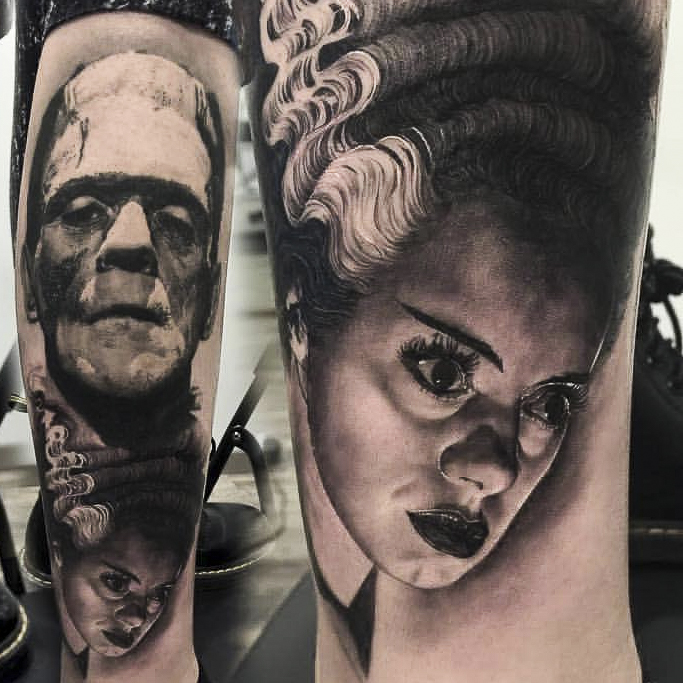 Tatuaggio in stile realistico, in bianco e nero, di Frankenstein e la sua sposa, realizzato da Michele Colosimo